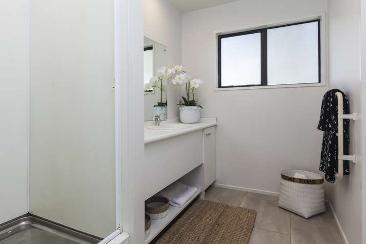 454 North Eyre Road Swannanoa_13