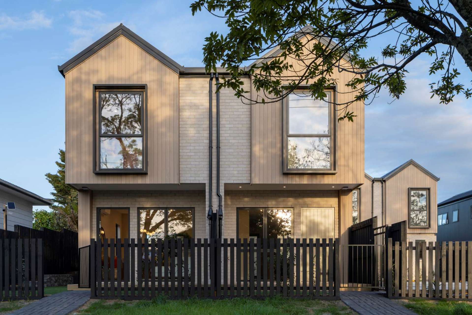 112B Beach Road Te Atatu Peninsula_0