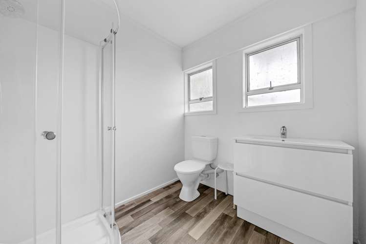 6 Preston Avenue Henderson_16