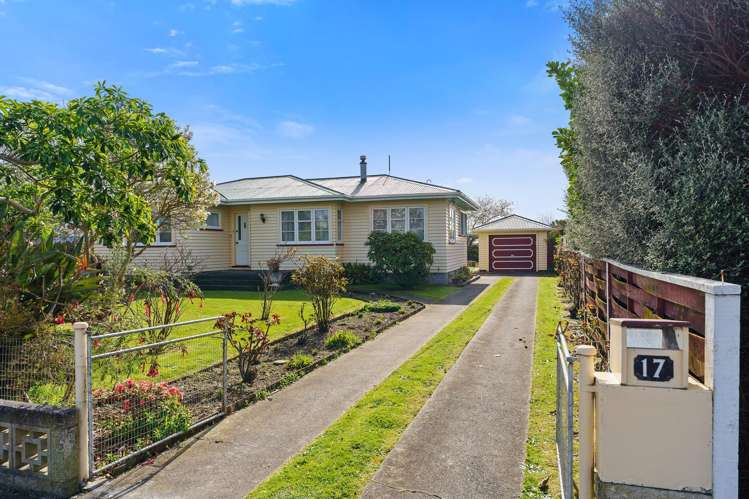 17 Atmore Avenue Otaki_19