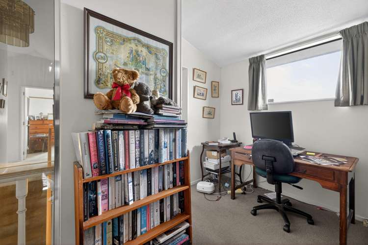 302 Lake Terrace Road Shirley_24