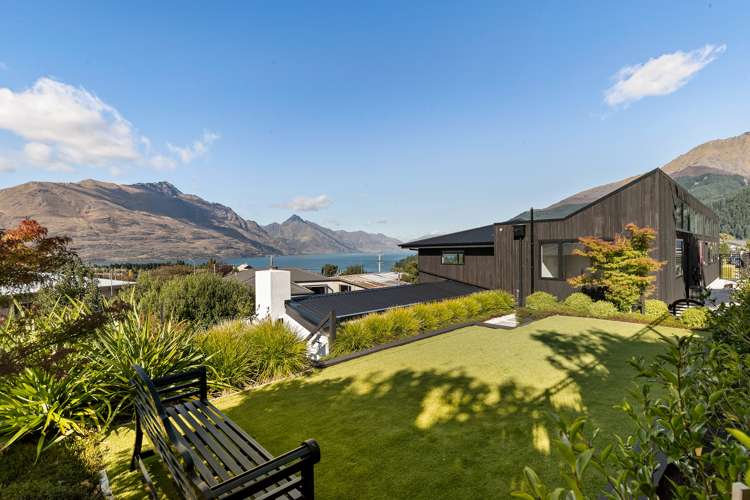 3 Panorama Place Queenstown_41