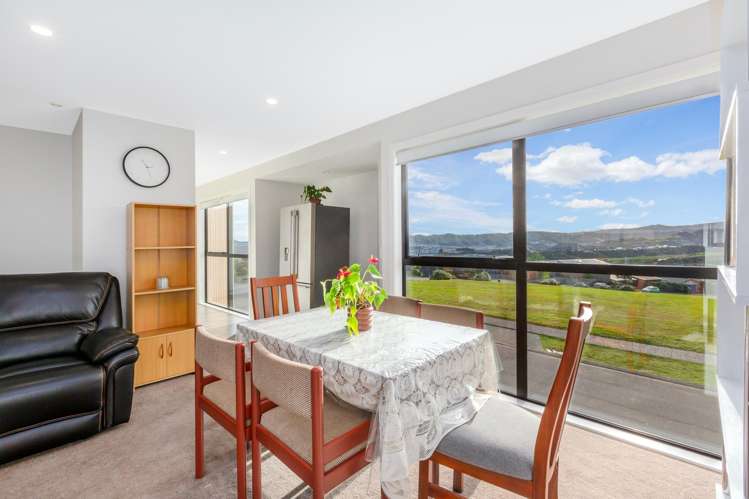 32 Tea Tree Lane Woodridge_6