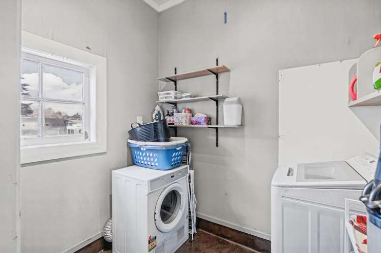 4 Maire Street Mamaku_12