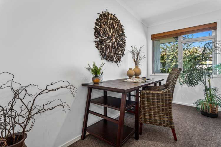 15 Dawn Parade Coastlands_18