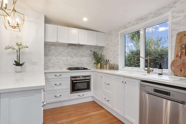 2 Minnehaha Avenue Titirangi_9