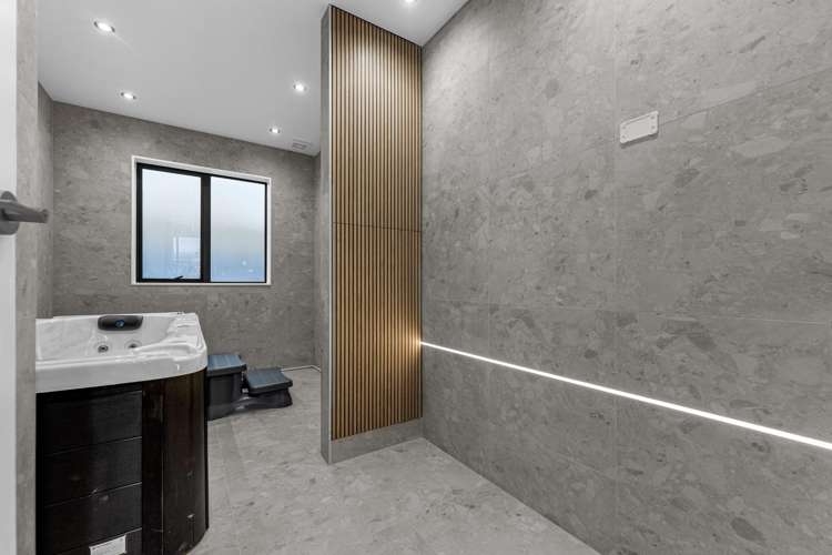 37 Hing Street Flat Bush_14