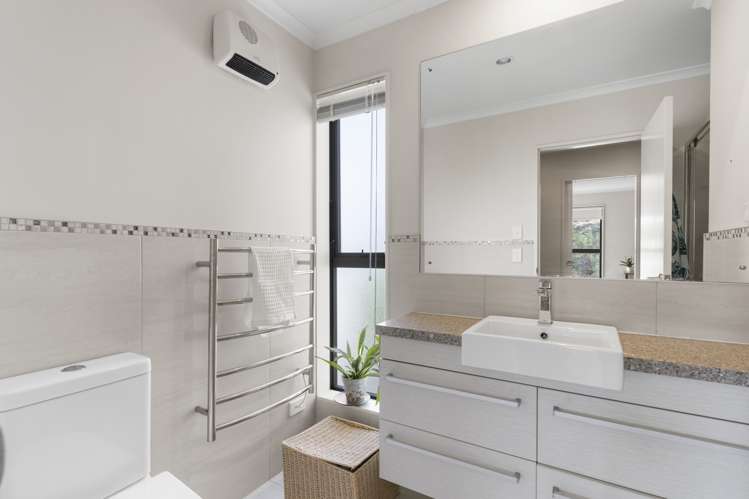 53 Costa Viva Crescent Karaka_14