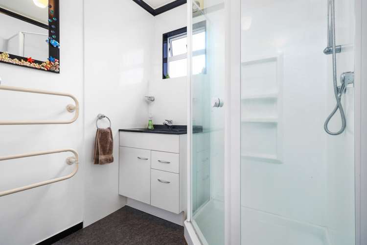 35 Paewai Road Glen Eden_18