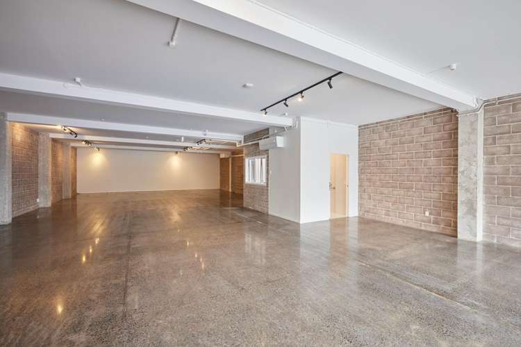 20 Newton Road Newton_6