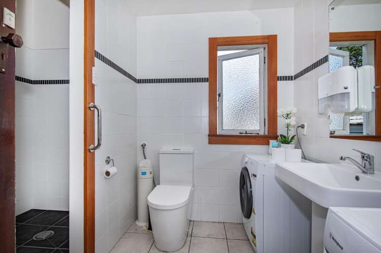 56 Kamo Road Kensington_10