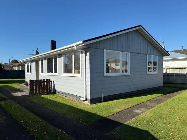 Charming Home in Popular Rata Street