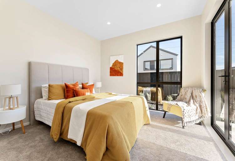 33 Paretao Street Massey_9