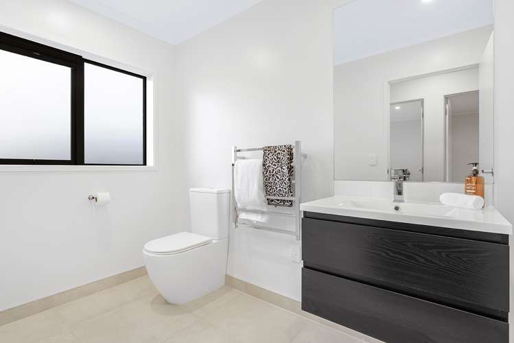 2 Tupuke Lane Horotiu_21