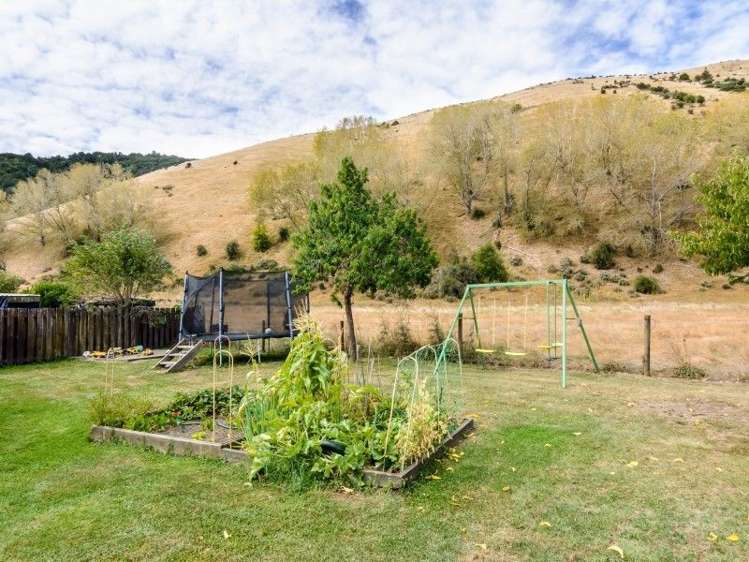 44 Matai Crescent Tapawera_13