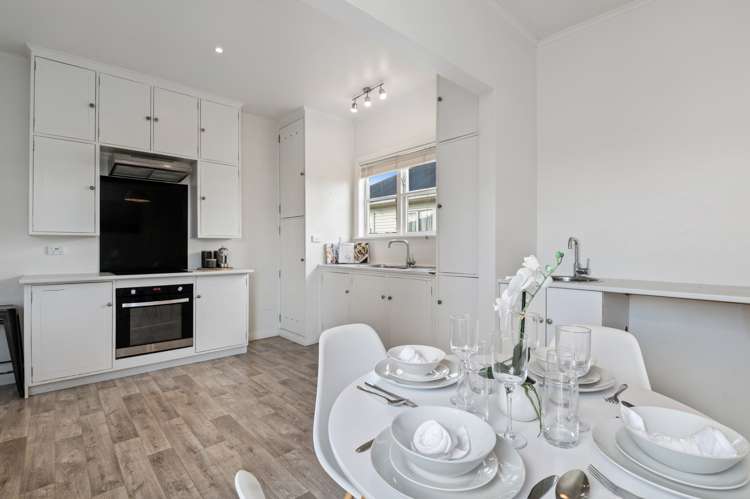 8 Wallace Crescent Glenholme_5