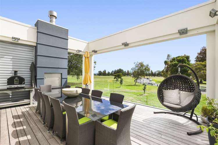 169 Lake Crescent Hamilton Lake_8