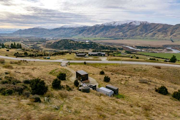 247 Pukekowhai Drive Queensberry_17