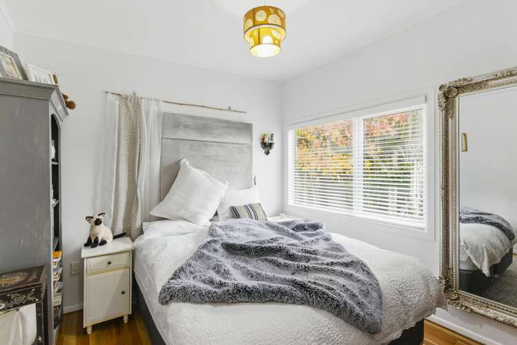 1/52 Matatua Road Raumati Beach_15