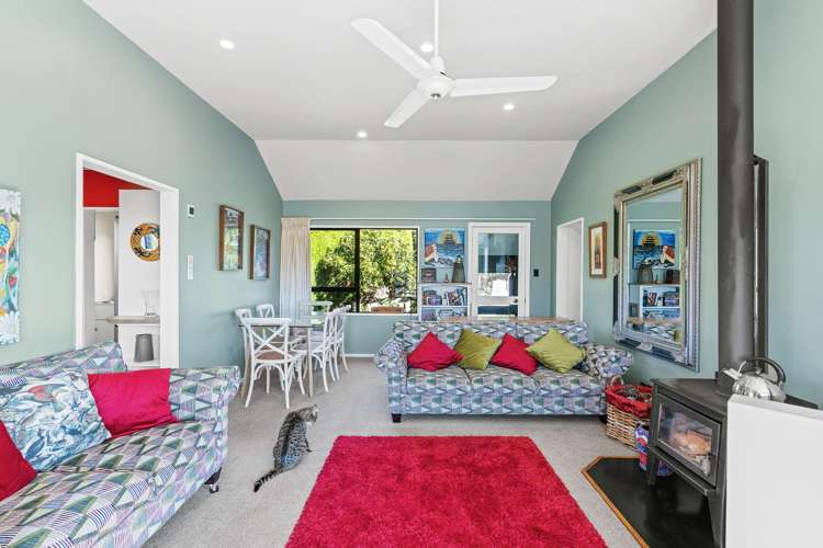 126 Marine Drive Diamond Harbour_8