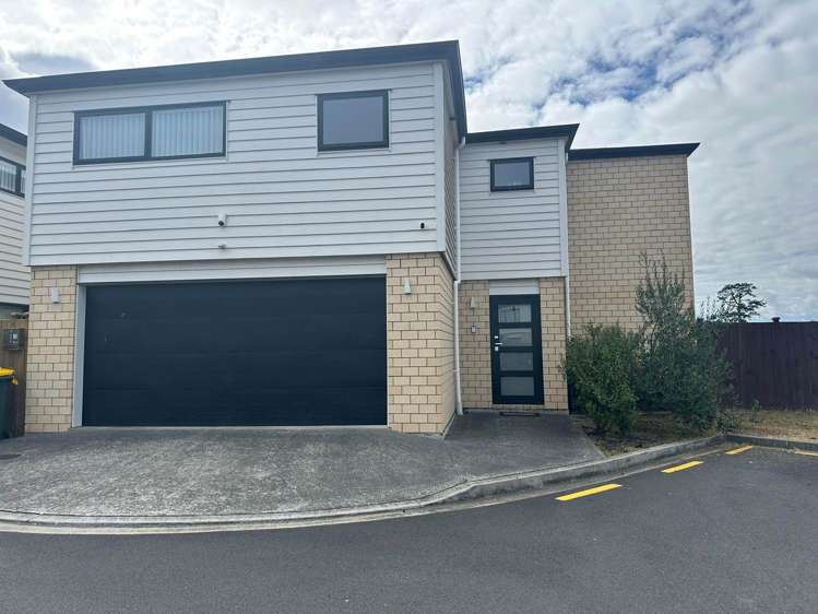 13 Nga Waka Place Mangere_13