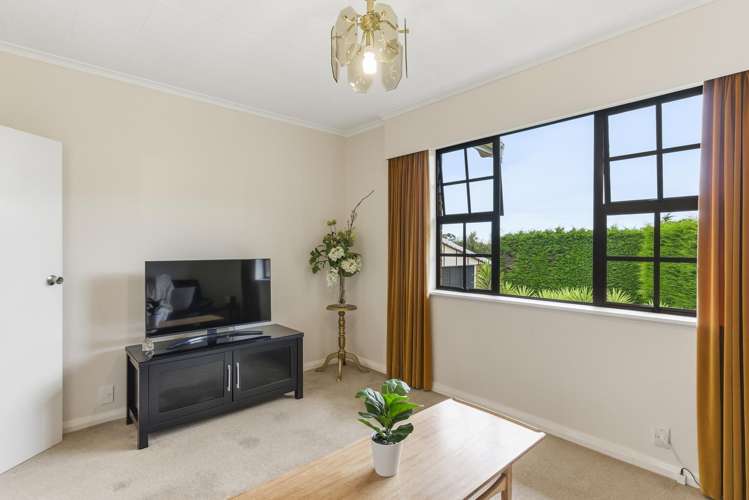 15 Koputaroa Road Levin_48