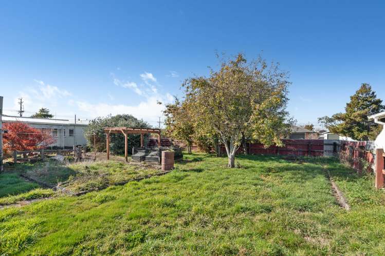 25 Victoria Street Carterton_21