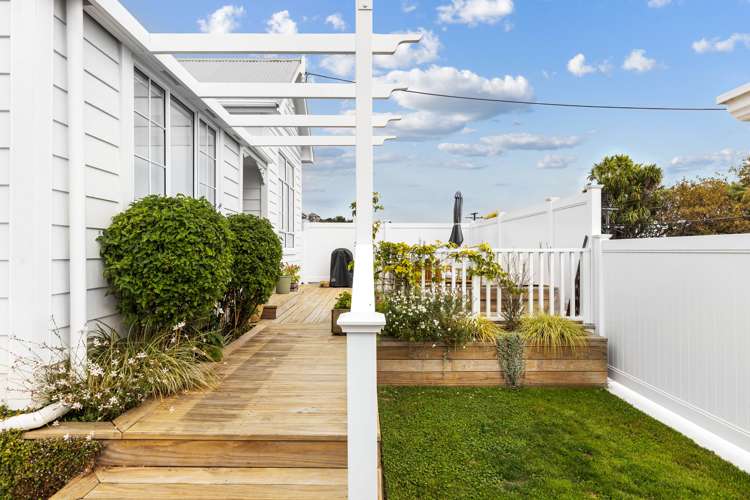 53 Gaine Street New Plymouth Central_16