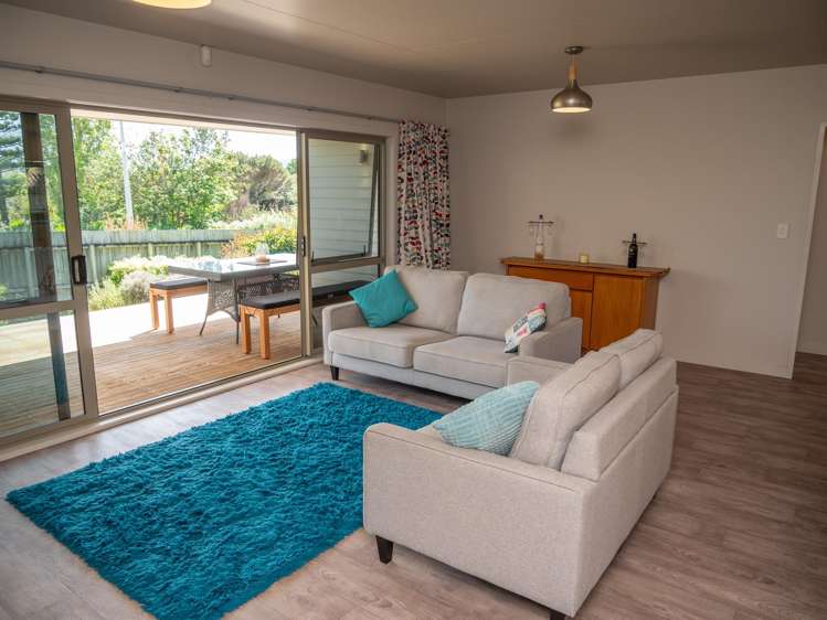 16 Pohutukawa Drive Coopers Beach_3