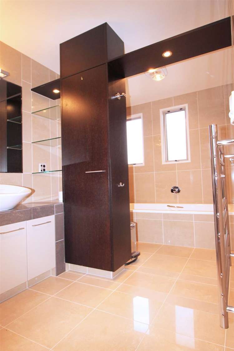 53 Coachman Drive Flat Bush_10