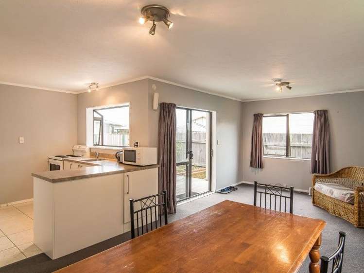 8a Pukeko Street Paraparaumu_9