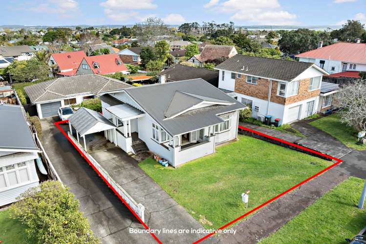 24 Woodward Road Mt Albert_21