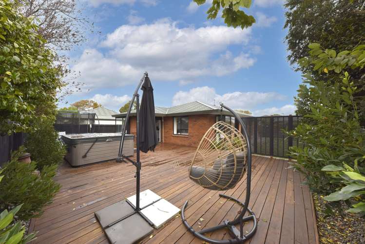 2 Edwins Way Burwood_16