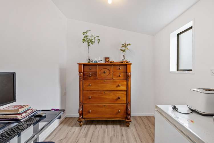 6 Russell Street Darfield_15