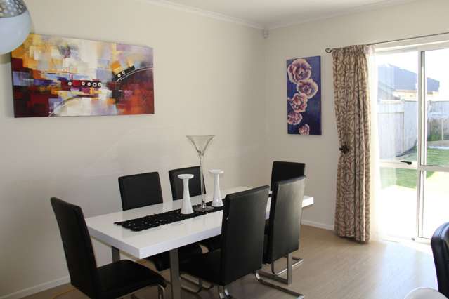 8 Bilancia Place Flat Bush_2