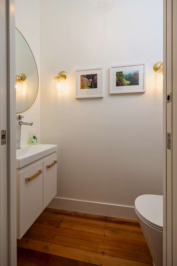 4 Summit Drive Mount Albert_25