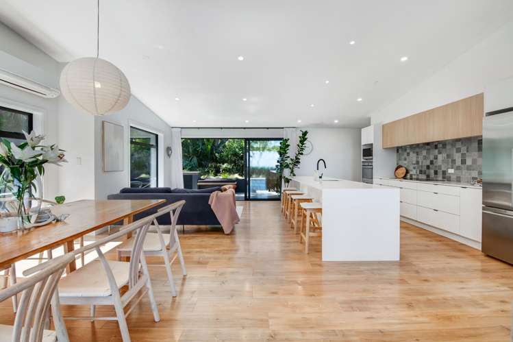 167 Motutara Road Muriwai_9
