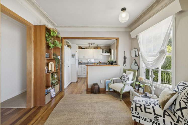 1/96 Bradbury Road Botany Downs_7