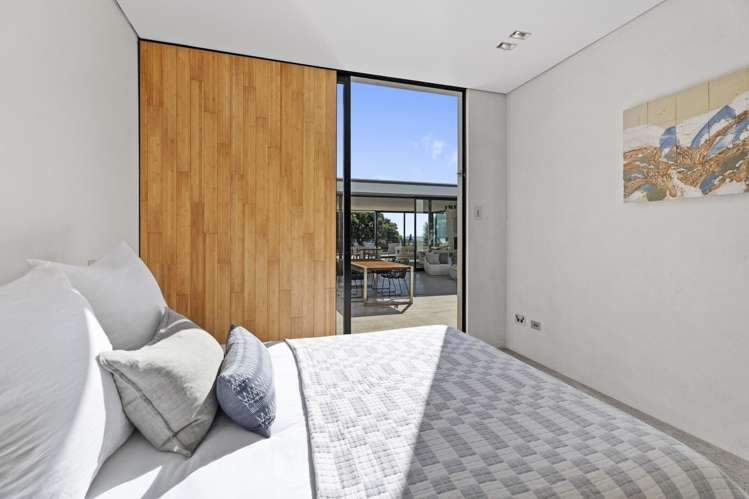 38 View Road Ostend_26