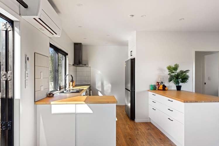 65 Lytton Road Riverdale_6