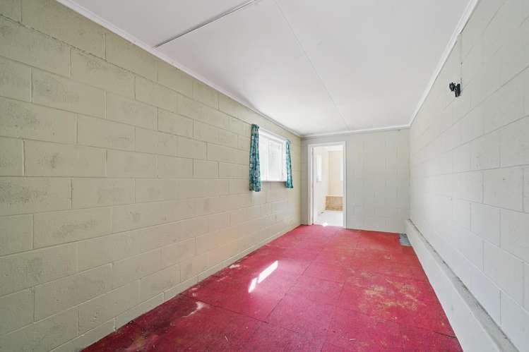 18 Millbrook Road Henderson_21