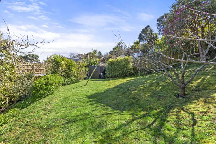 21 Point Street Raglan_38