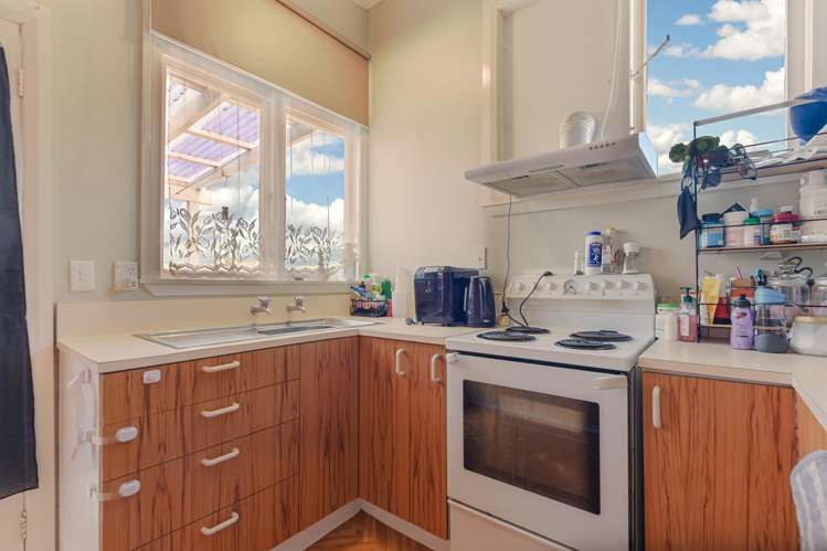 89-89a Pa Street Motueka_12