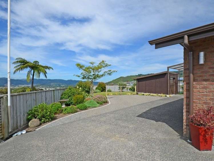 3 Swain Grove Riverstone Terraces_21