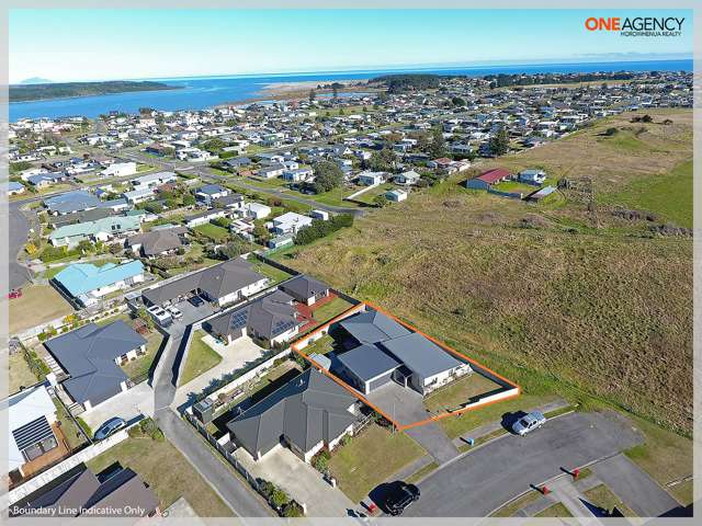 25 Story Street Foxton Beach_2