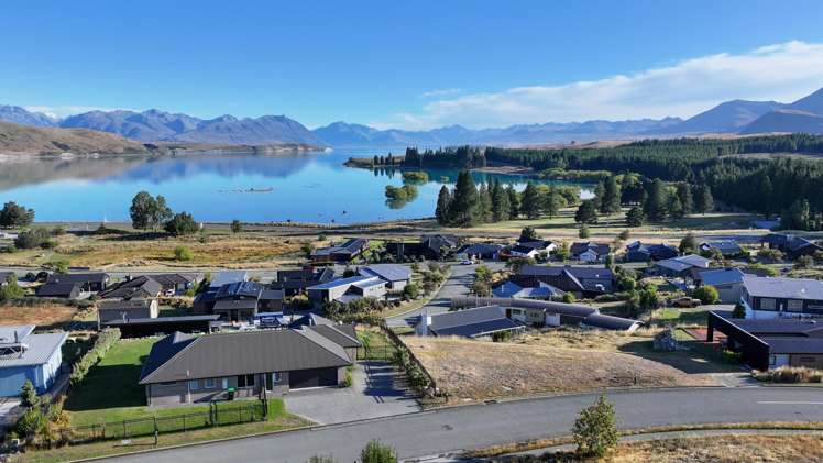 2 Rankin Rise Lake Tekapo_6