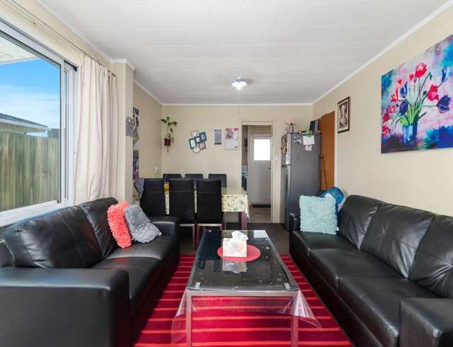 16unit Ruihi Street Victoria_1