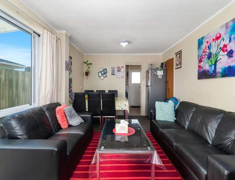 16unit Ruihi Street Victoria_1