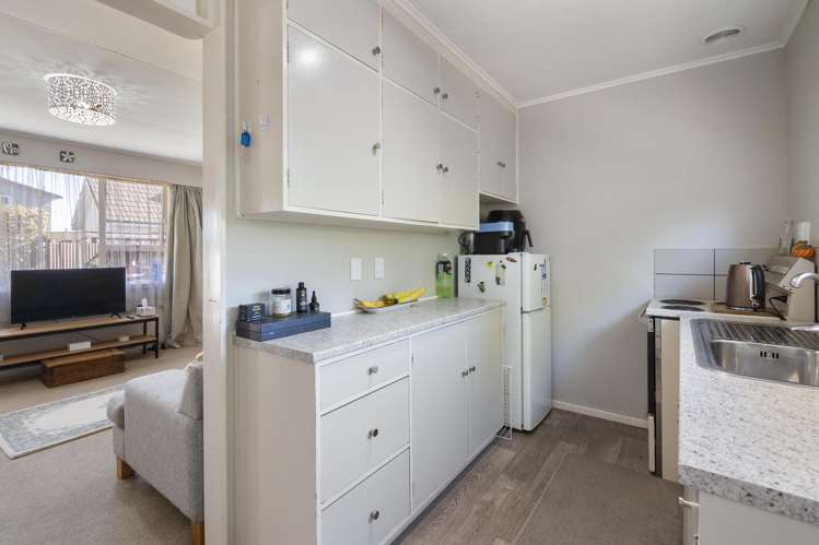 1,2,3/112 Roy Street Palmerston North_5