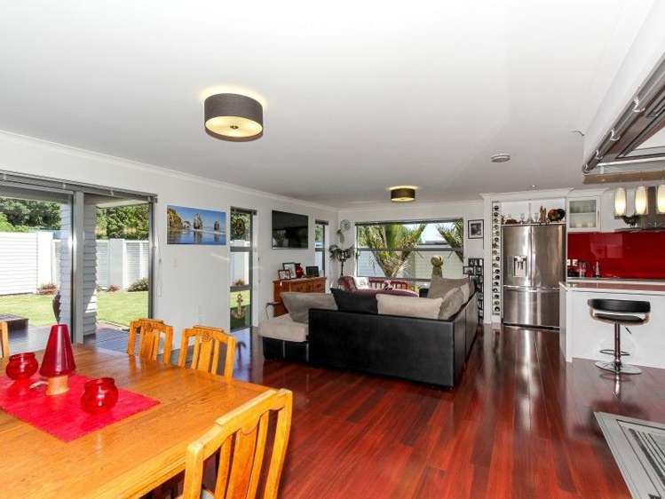 2 Marlin Terrace Bell Block_16